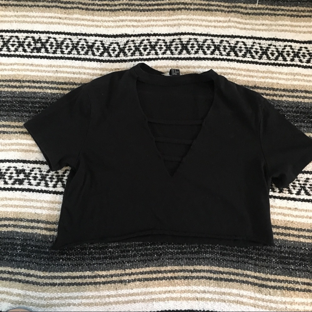 Forever 21 cropped cut out top